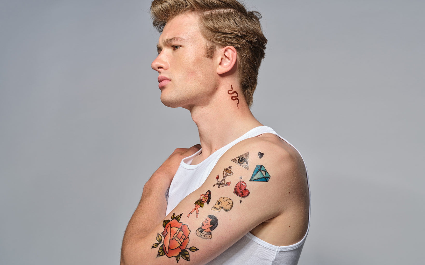 Entwerfe & verkaufe individuelle temporäre Tattoos